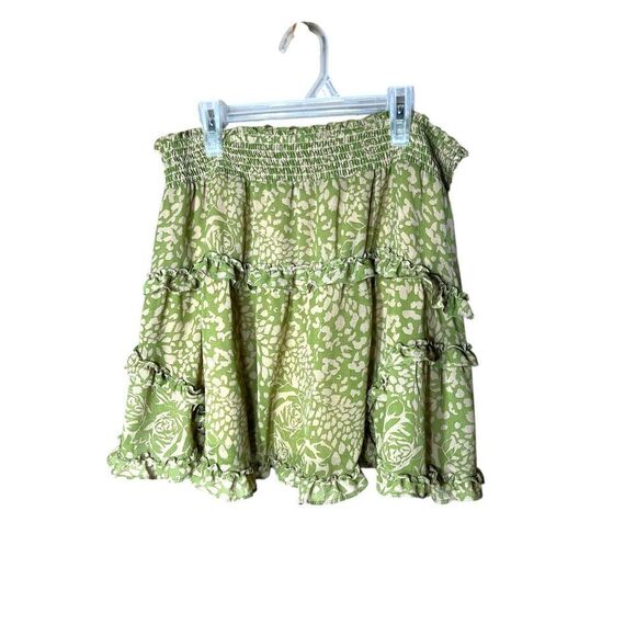 Urban Outfitters Dresses & Skirts - Urban Outfitters Green Ruffle Skirt‎ Size L